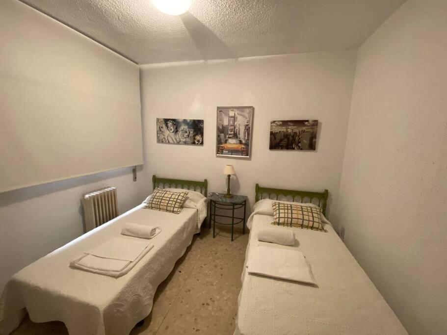 Piso En El Centro De Granada. Parking Opcional Apartment Екстериор снимка
