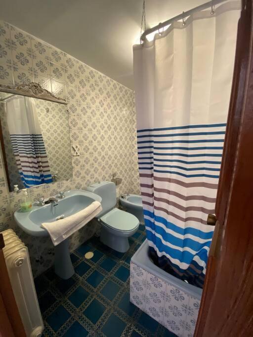 Piso En El Centro De Granada. Parking Opcional Apartment Екстериор снимка